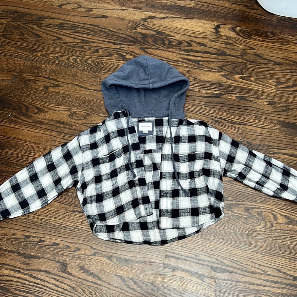 American Eagle Black and White Flannel
